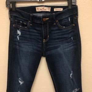 Hollister - distressed low rise skinny jean
